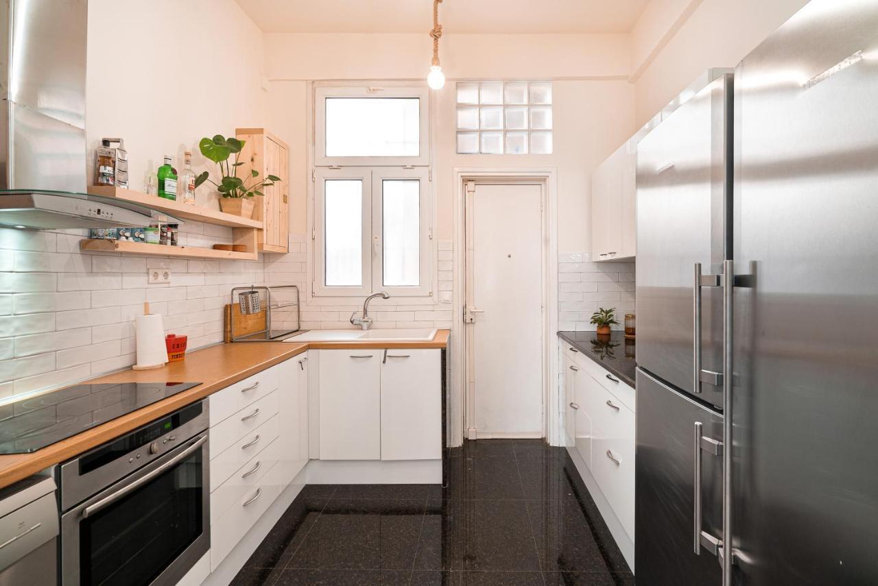Spacious & Artistic Retro 2Bd Apt With Sauna Aten Exteriör bild
